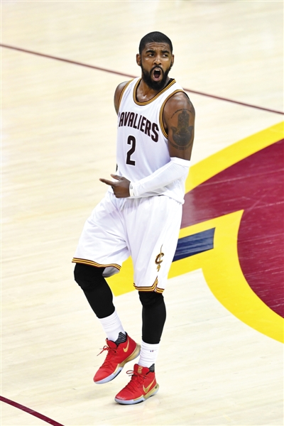 更在篮板和 更在篮板和